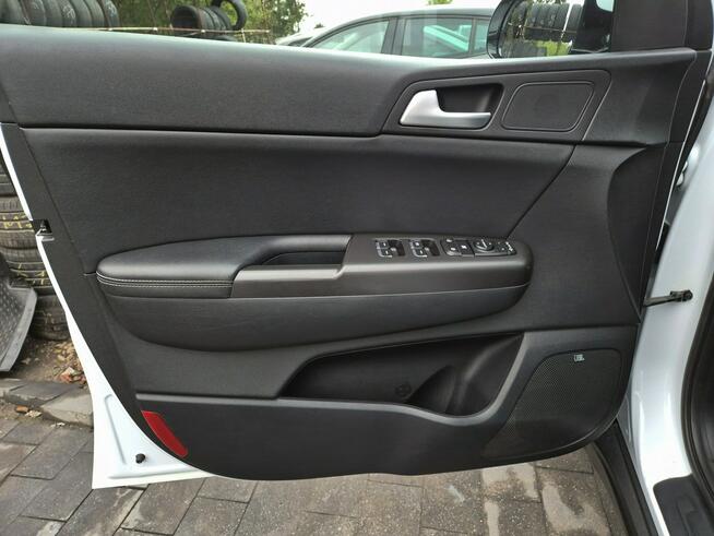 Kia Sportage 2.0D 4x4 136km BI-XENON skóra NAVI asystent KAMERA 2017