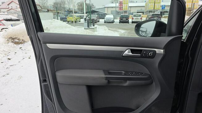 Volkswagen Touran Highline 7 osobowy navi panorama kamera cofania