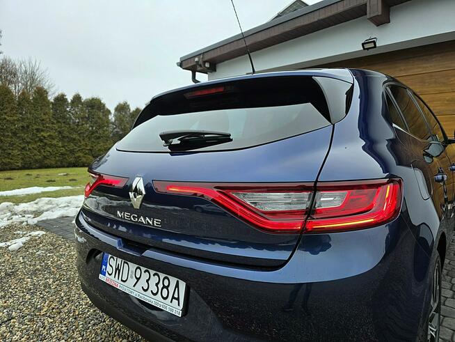 Renault Megane serwis ASO, hak, dodatkowy komplet kół