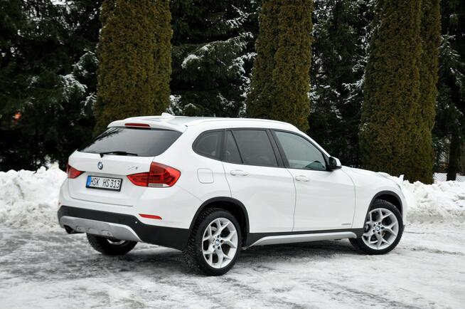 BMW X1 2.0d(143KM)*Lift*Bi-Xenon*Ringi*Navi*Klimatronik*Skóry*Reling*Alu18"