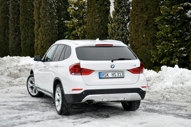 BMW X1 2.0d(143KM)*Lift*Bi-Xenon*Ringi*Navi*Klimatronik*Skóry*Reling*Alu18"