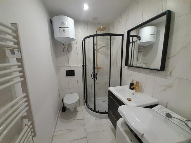 Wynajmę jasną kawalerkę w Centrum, Piekarska 17A