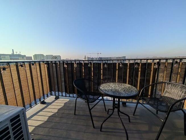 2 pokoje z klimatyzacją i mp w garażu- Pomorska 87