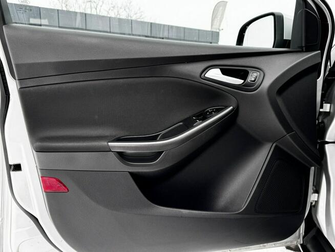 Ford Focus Salon Polska / Tempomat / Czujnik zmierzchu / Bluetooth / FV 23%