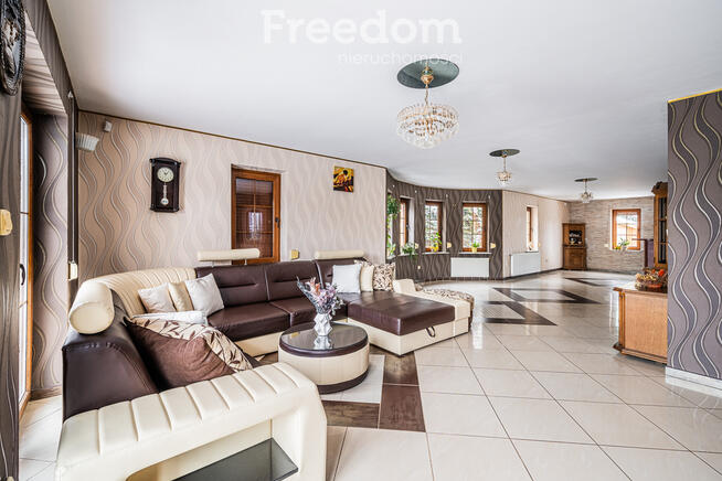 Dom wolnostojący w Ustroniu Morskim