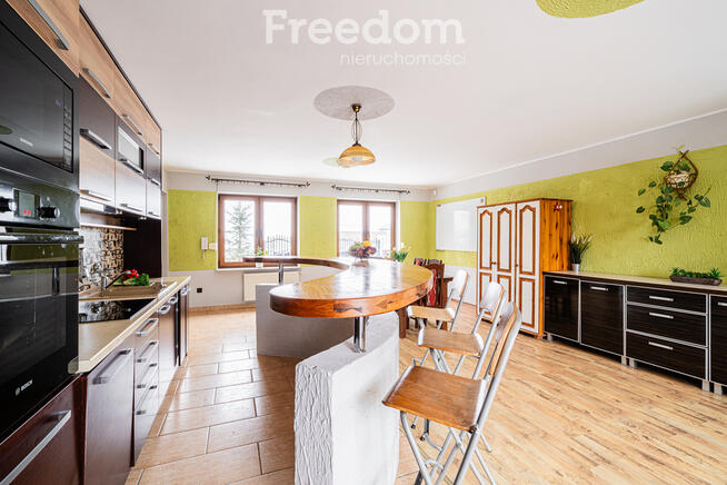 Dom wolnostojący w Ustroniu Morskim