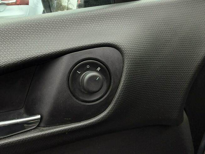 Opel Meriva Klimatronic 2-stref, Podgrz. fotele + kierownica, PDC 2x, Ele szyby