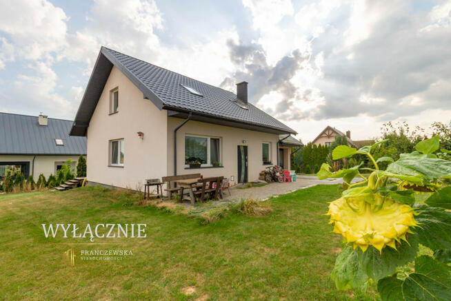 Dom Janówek gm. Piaski,