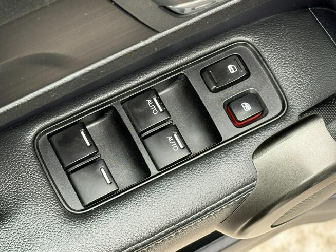 Honda CR-V 2,0i-VTEC 150KM 4X4/Executive/PDC/Tempomat/Skóra/Alcantara/Alu/Serwis