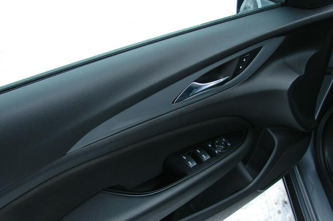 Opel Insignia 2.0 CDTI 170 KM Automat Nawi