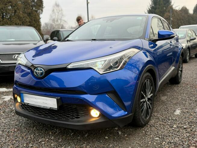 Toyota C-HR 1,8 selection skóra full LED hybryda