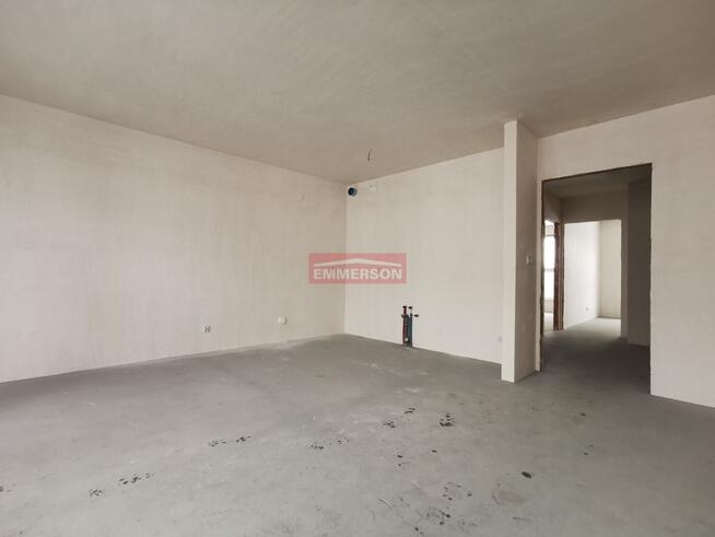 przestronne na ostatnim piętrze