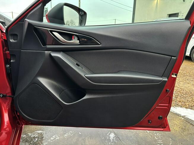 Mazda 3 2.0 benzyna Revolution 120km BI-XENON navi SERWIS 2015