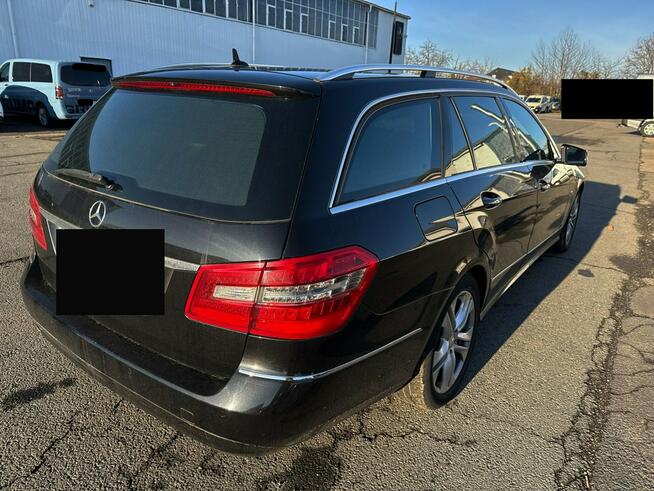 Mercedes E200 184km benzyna BIXENON skóra NAVI automat SERWIS 2010
