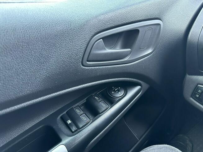 Ford Connect dla Niepełnosprawnych inwalida rampa Model 2018