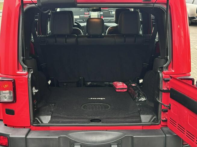 Jeep Wrangler Sahara Unlimited 286 KM. Krajowy. Książkowa historia serwisowa!