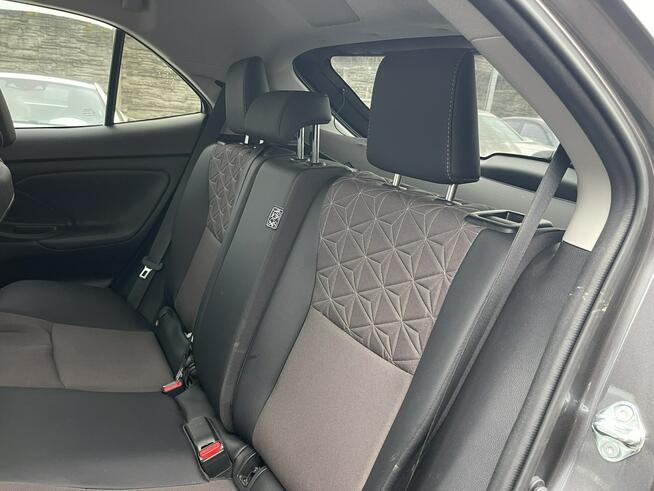 Toyota Yaris Cross Executive AWD Automat Hybryda Kamera Podgrzewanie 116KM