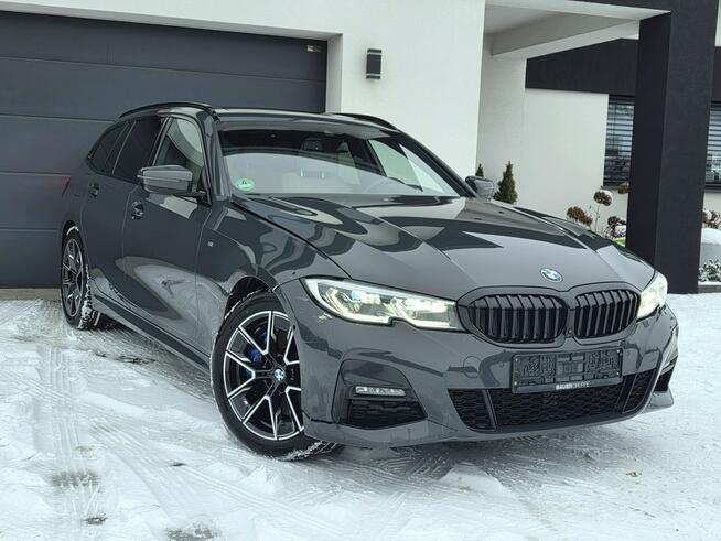 330e Mpakiet /przepiękna/ F-VAT 23% /zarysowany bok