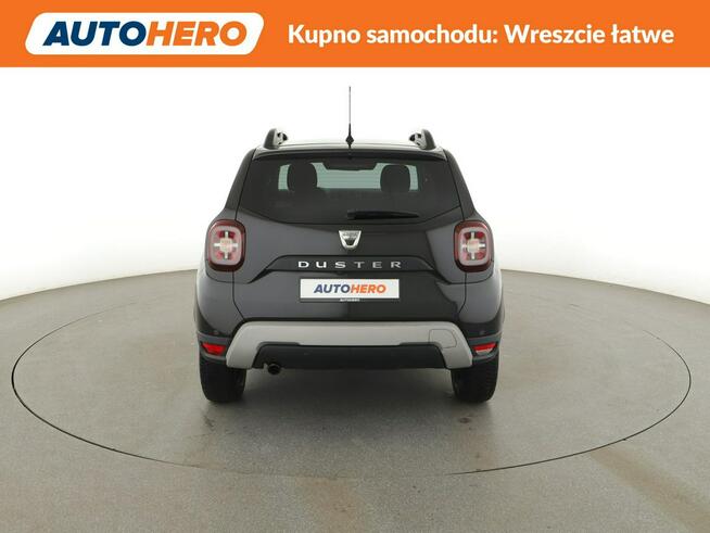 Dacia Duster navi klima auto grzane fotele czujniki parkowania