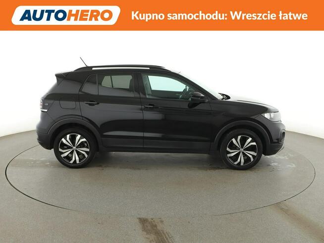 Volkswagen T-Cross navi PDC grzane fotele climatronic tempomat