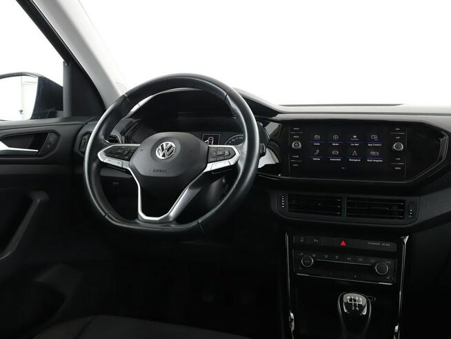 Volkswagen T-Cross navi PDC grzane fotele climatronic tempomat