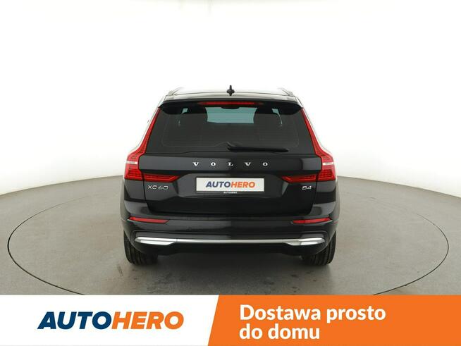 Volvo XC 60 Kamera, Navi, Podg.fotele, Tempomat, Skóra