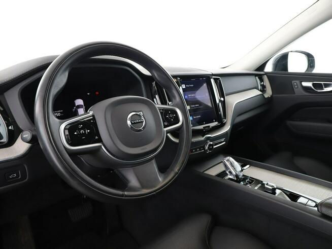 Volvo XC 60 Kamera, Navi, Podg.fotele, Tempomat, Skóra