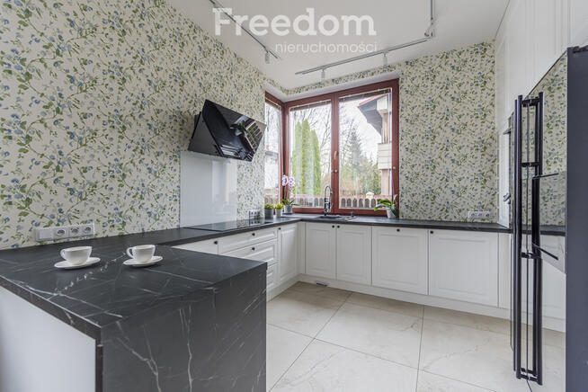 Komfortowy dom na obrzeżach Warszawy