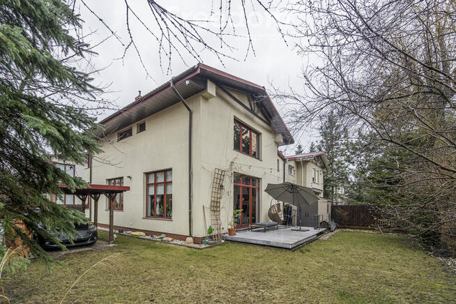 Komfortowy dom na obrzeżach Warszawy