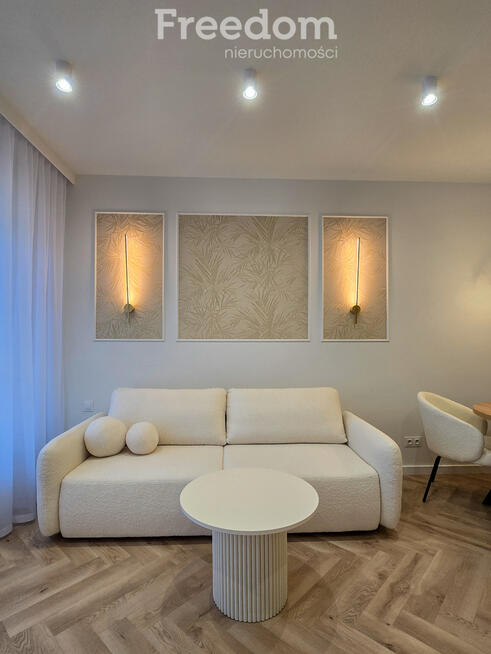 Pomorska - wysoki standard 2pokoje, duży balkon,