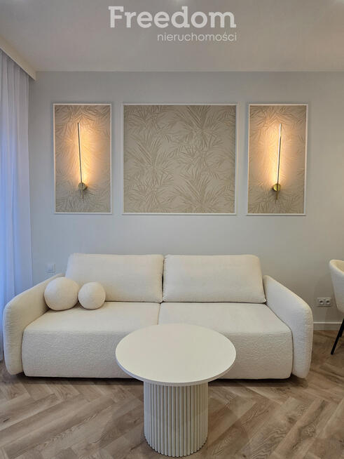 Pomorska - wysoki standard 2pokoje, duży balkon,