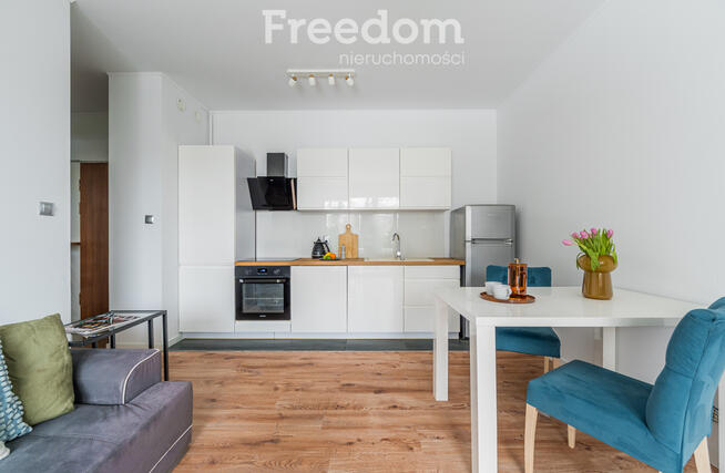 3-pokoje z dużym ogródkiem, m. postojowym, komórką