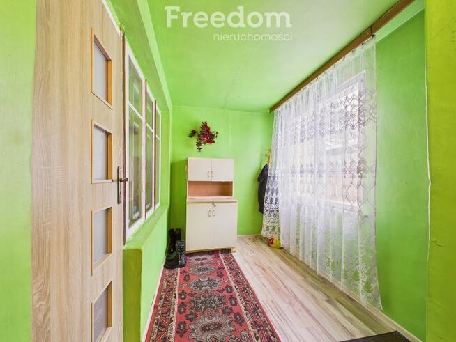 Bliźniak z budynkiem gospodarczym i garażem