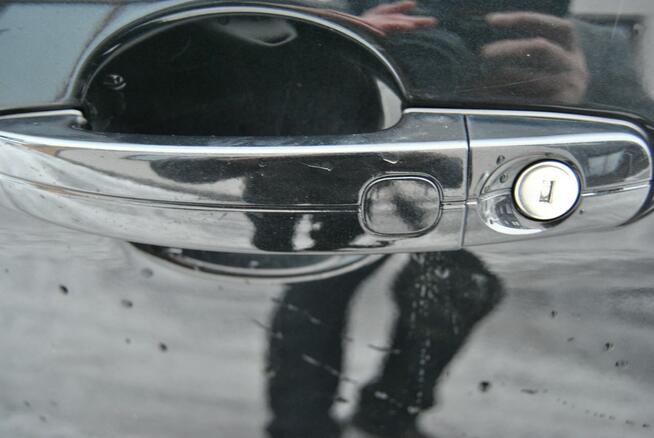 Ford Kuga El. klapa * LEDY * Ksenony * Park tonik * Klima tronik *Zarejestrowany