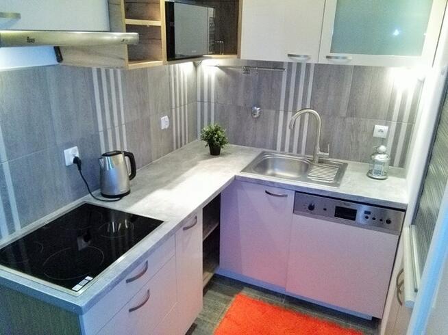 Ujeścisko 16E,Łostowice, jasny pokój z balkonem