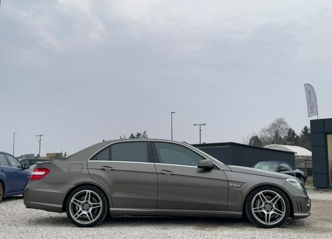 Mercedes E 63 AMG 63AMG / Aktywny tempomat / DVD / Panorama Harman/Kardon / FV Marża