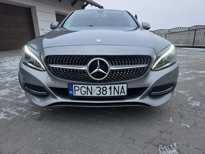 Mercedes C 180 1.6 155ps Benzyna Navi Xenon Full LED Avandgarde Gwarancja