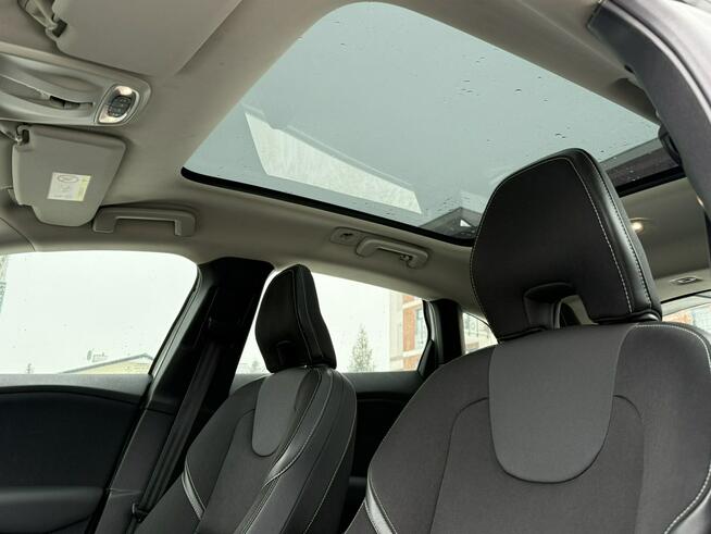 Volvo V40 2.0 120kM Automat! Salon Polska ! Panorama dach ! Serwis ASO! I wł.