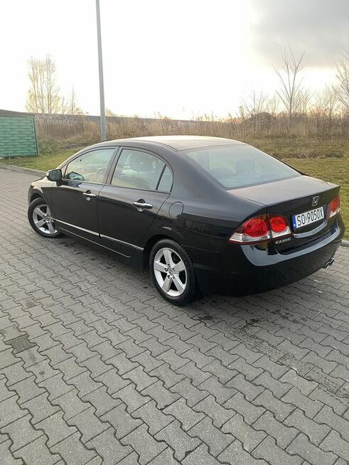 Honda Civic VIII Sedan 1.8Benz Automat Krajowy