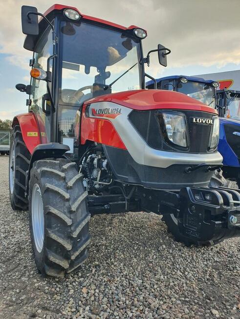 Ciągnik rolniczy ,komunalny Lovol M254-25KM