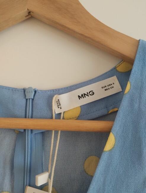 Błękitny kombinezon krótki damski wiskoza dekolt v