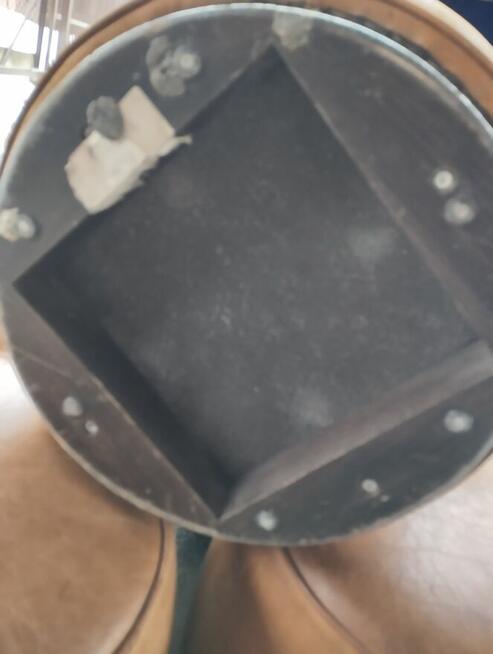 Pufy fotele skóra naturalna ładne