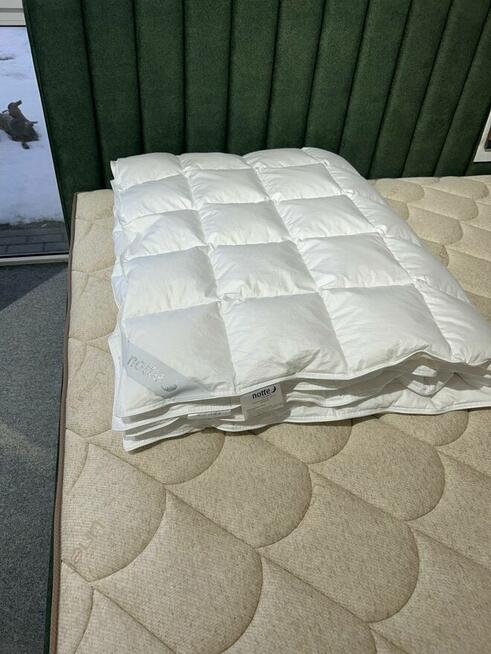 Kołdra z naturalnego puchu gęsiego 160x200cm Notte Luna