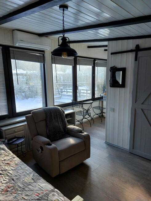 Dwa domki letniskowe nad jeziorem Sosny