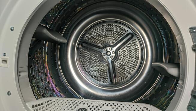 Suszarka kondensacyjna z pompą ciepłą Sharp 8 kg