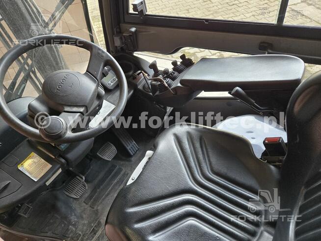 Wózek widłowy TOYOTA 8FDF18 KABINA TOYOTA 8FD18 Linde