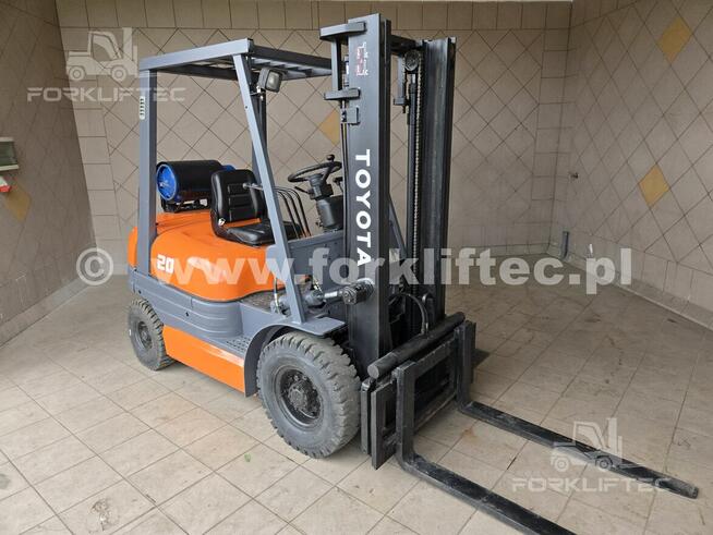 Wózek Widłowy TOYOTA 6FG20 Przesuw TOYOTA 6FGF20 Linde