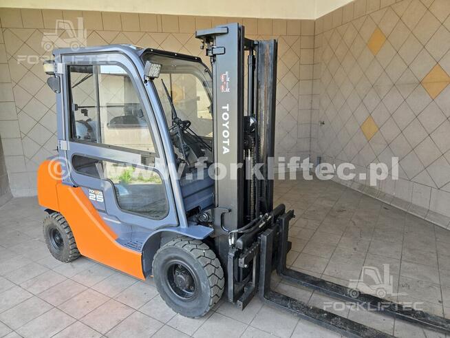 Wózek Widłowy TOYOTA 8FG25 , Kabina wolny skok TOYOTA 8FGF25