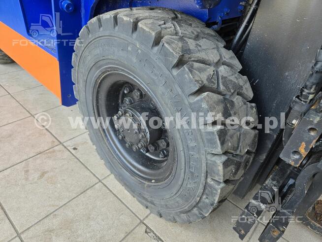 Wózek widłowy TOYOTA 5FD25 Triplex TOYOTA 5FDF25 Linde