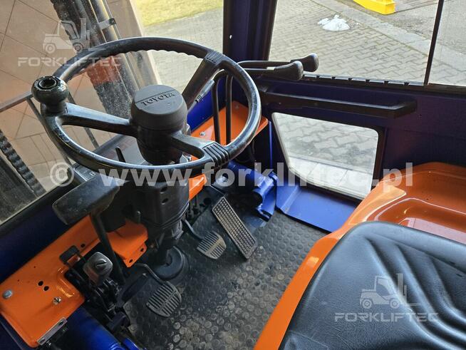 Wózek widłowy TOYOTA 5FD30 Kabina TOYOTA 5FDF30 Linde